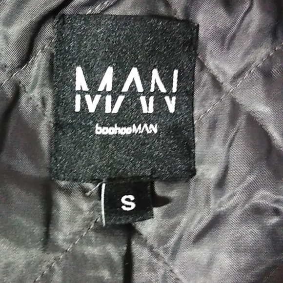 boohoo MAN varsity jacket, size S - Picture 12 of 12